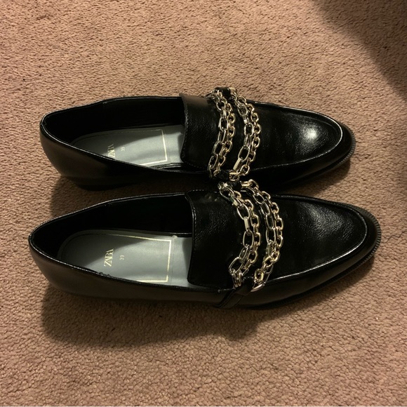 ZARA Black Low Heel Multi Chain Loafer - Picture 2 of 9